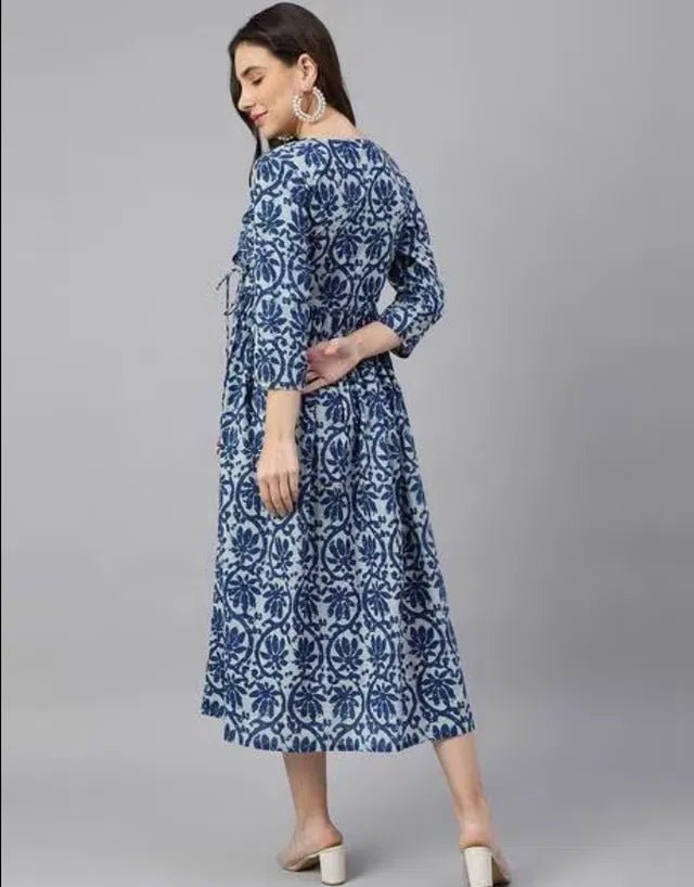 Women Solid Cotton Gown - Namma Angadi