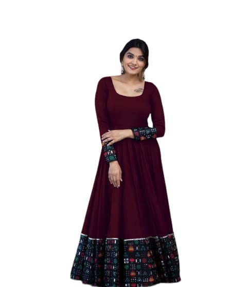 Women's Rayon Solid Pattern Full Sleeve Full Stitched Gown - Namma Angadi
